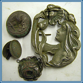 Cellar Hole Finds