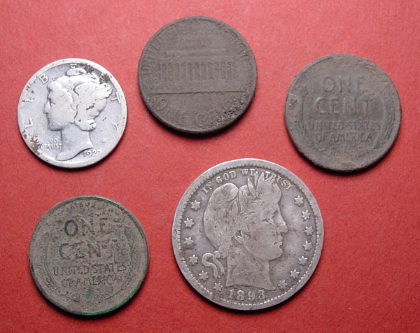 Name:  Coins-Dirty-Rev_zps730d9441.jpg
Views: 43
Size:  93.2 KB