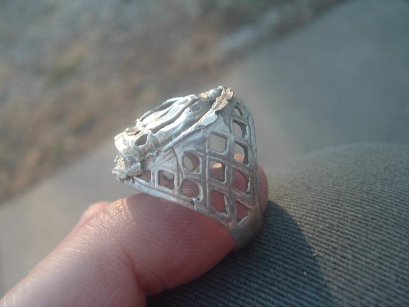 Name:  956 silver ring from old house 004.jpg
Views: 319
Size:  37.4 KB