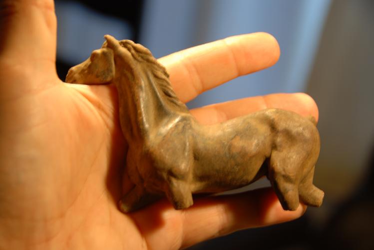 Name:  horse2.jpg
Views: 417
Size:  28.7 KB