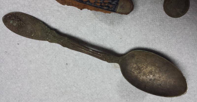 Name:  Rogers Plated Spoon.jpg
Views: 360
Size:  43.8 KB