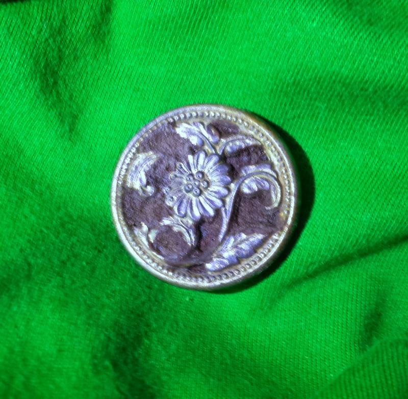 Name:  Floral Button 1820.jpg
Views: 489
Size:  104.9 KB