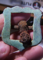 shield shaped buckle 1.JPG.png