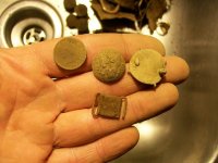 JAN 4TH FIRST HUNT OF 2012 CW ARTILLERY BUTTON 006.jpg