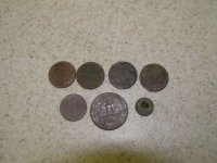 04--01-10 sidewalk hunt.jpg