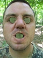 MAY 28TH HUNT WITH SNIFFY 2 ORNATE BUTTONS 003.jpg