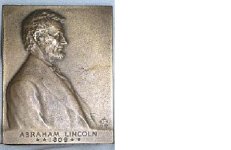 Lincoln Front.jpg