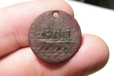 unknown medallion 1.JPG.png