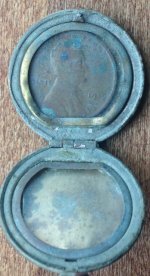 locket.jpg