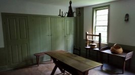 small kitchen.jpg