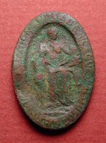 Medalion-3.jpg Medalion-3.jpg