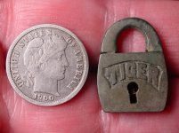 Padlock-0909.jpg