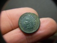 DEC 4TH  HUNT WITH ROGER  CELLAR HOLE SILVER 004 [].jpg