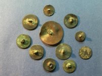 buttons.jpg buttons.jpg