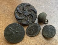 buttons.jpg