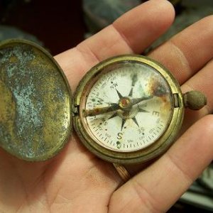 WWI era U.S.C.E. compass