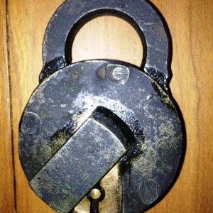 Ames Sword Lock
