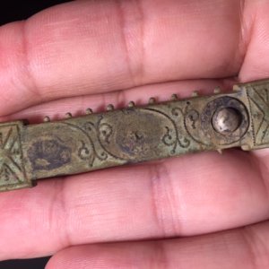 Woman's hair barrette (early 1900s)