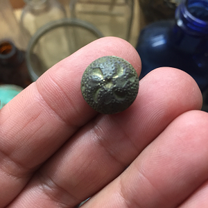 Flower button