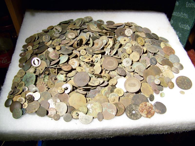 a few years worth of button finds