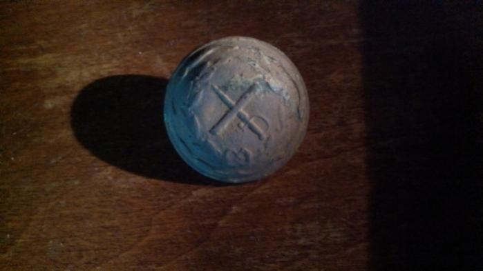 brit button