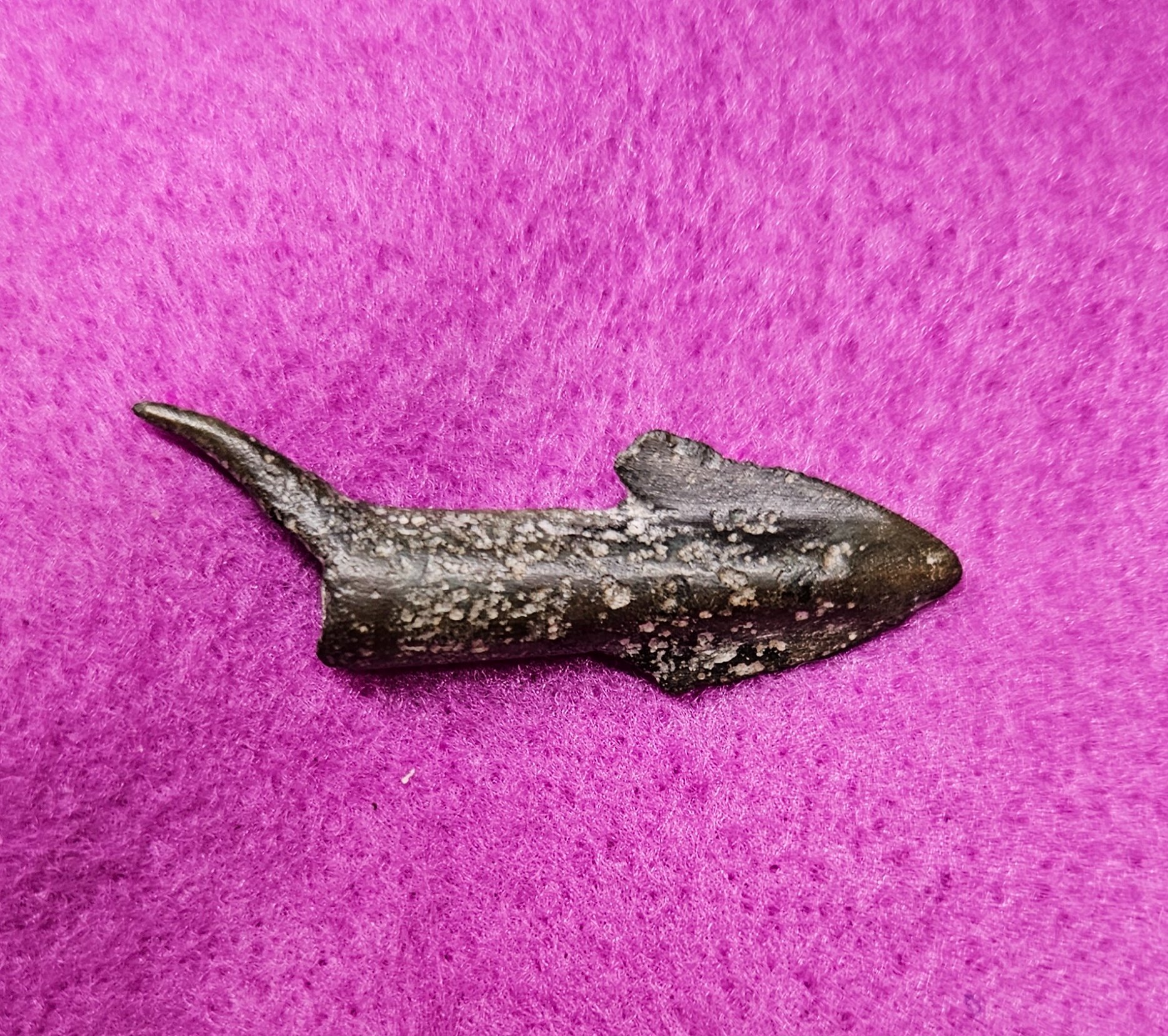 Bronze arrowhead - circa 13th century B.C.