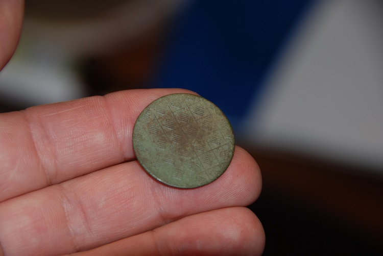 Early American flat button (basket weave pattern), c. late 1700s to early 1800s (Essex, VT)
