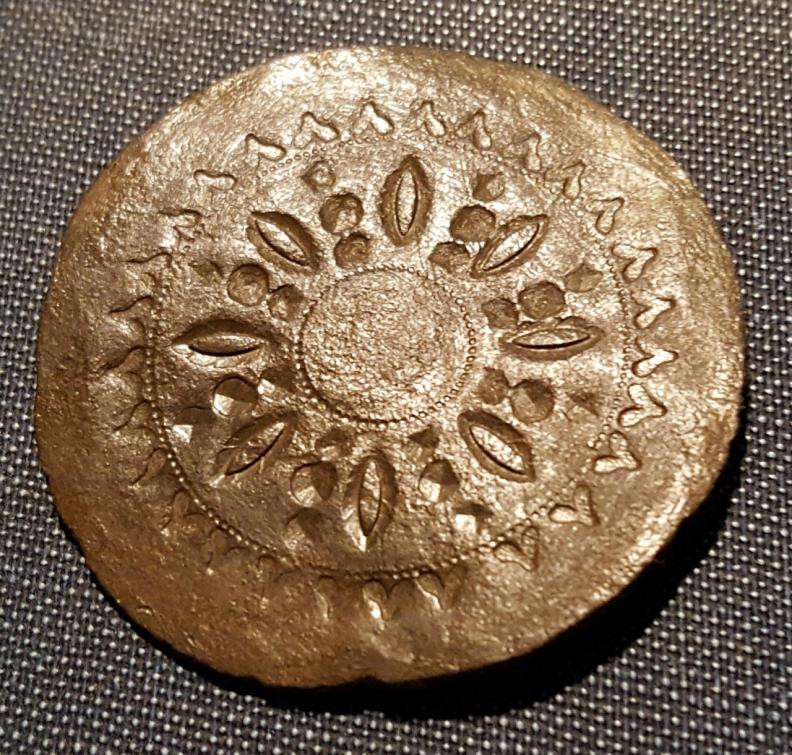 Large colonial dandy button with hand tooled stampings