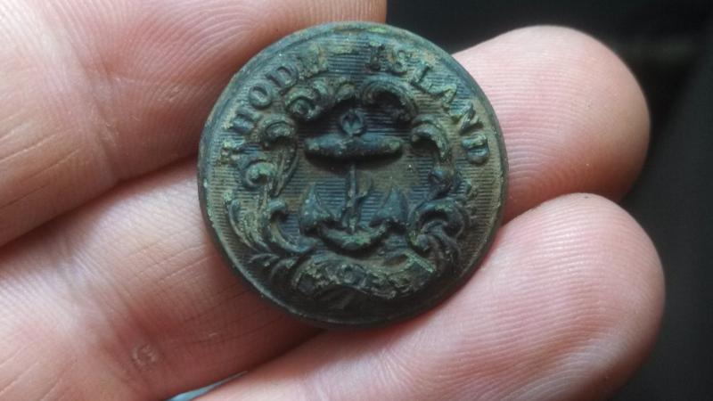 RI State Button