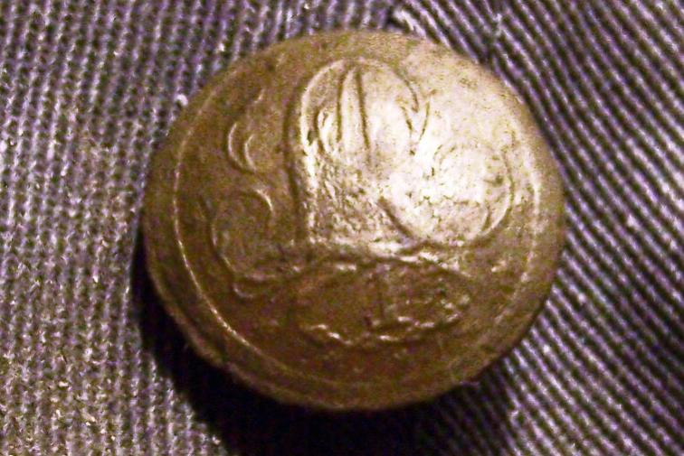 U.S.1st Regimental Light Artillery
  button 
1808 - 1821

(Convex button) boarder and 15-six pointed stars with intertwined foliated scripted L A and 