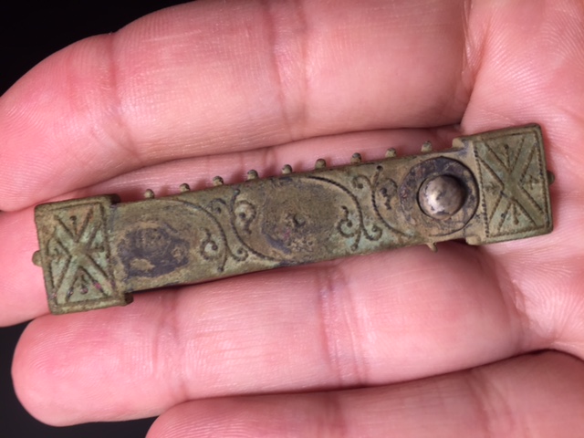 Woman's hair barrette (early 1900s)