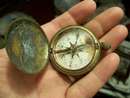 WWI era U.S.C.E. compass
